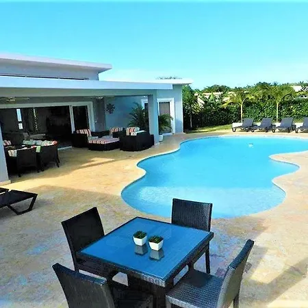 Casa Coco Pina At Residential Casa Linda Hotel